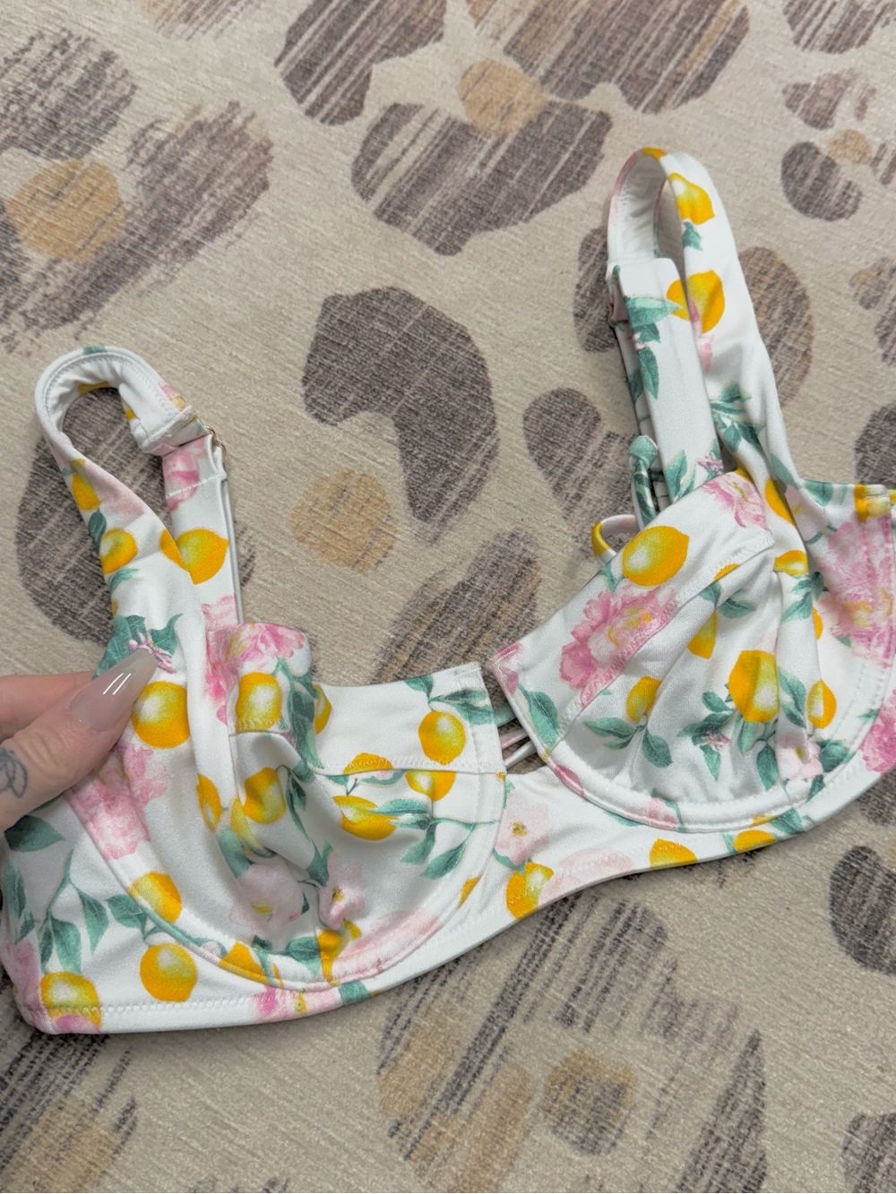 Victorias Secret lemon flower bikini top 34C